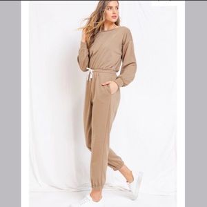 NWT Gilli jumpsuit